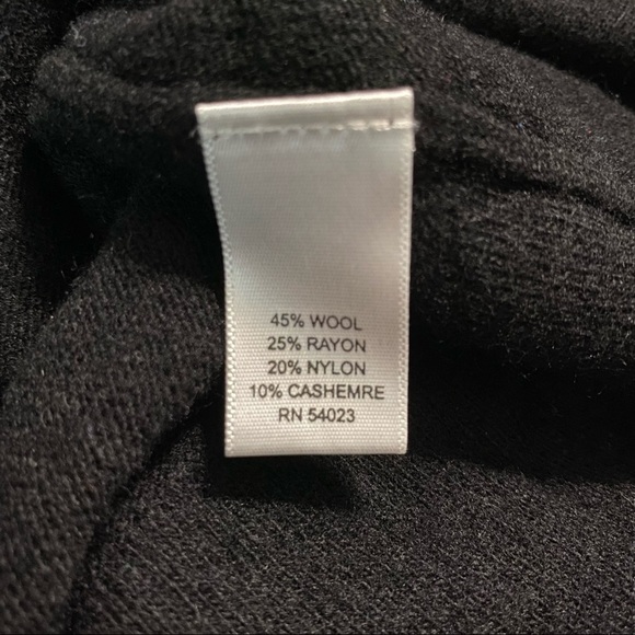 Banana Republic Black Wool Cashmere Pullover Sweater - Picture 5 of 5